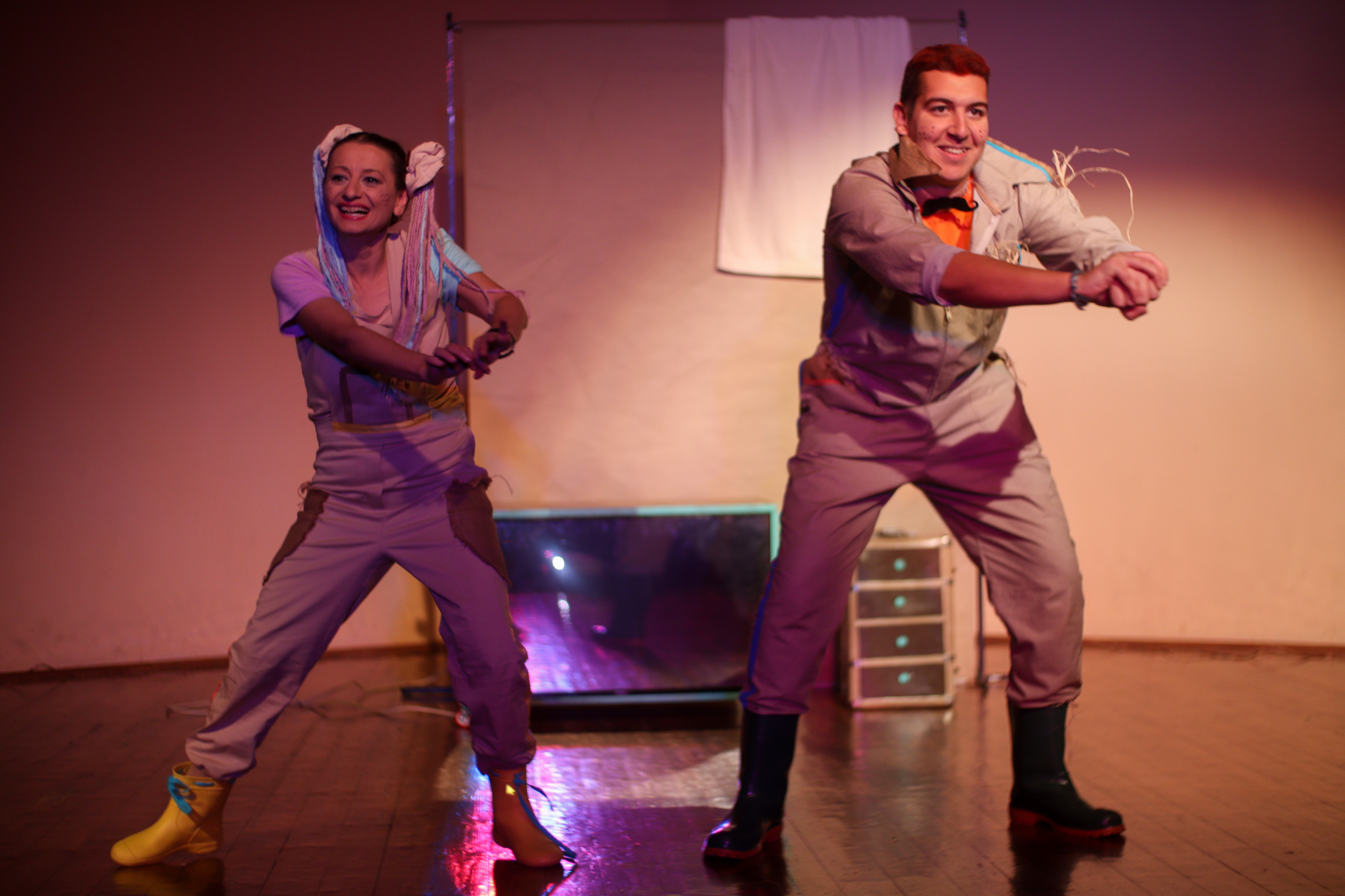 umno.mk / JАС СУМ АКИКО или убавината на детското патување кон себеси